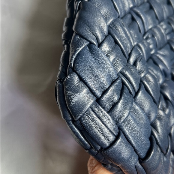 CLARE V Petite Moyen Woven Leather Navy EUC - Picture 4 of 6